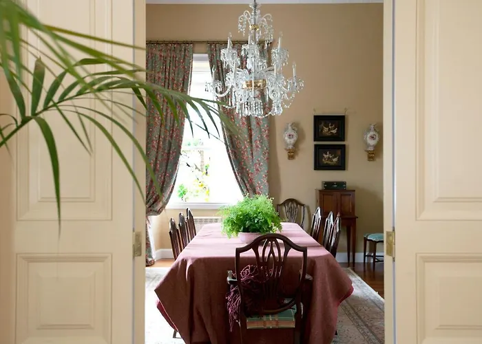 فندق مبيت وإفطار De Franchy 4*