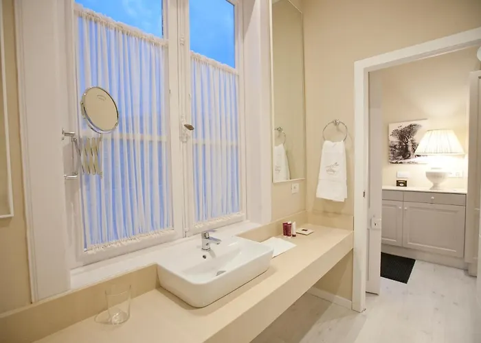 De Franchy فندق مبيت وإفطار 4*