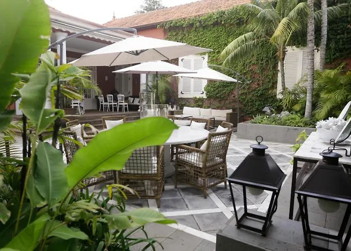 Bed & Breakfast De Franchy 4*